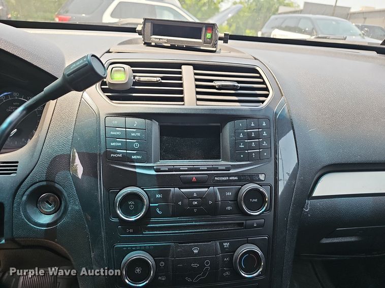 image for item EJ5746 2016 Ford Explorer Police Interceptor SUV