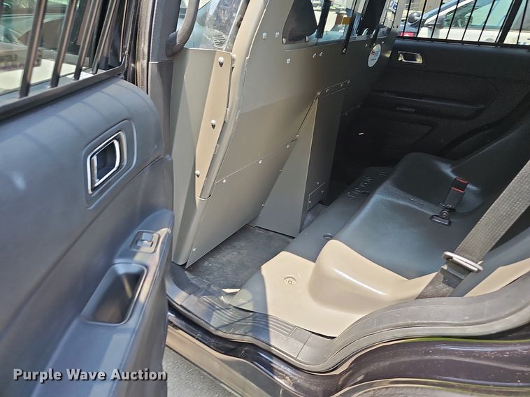 image for item EJ5746 2016 Ford Explorer Police Interceptor SUV