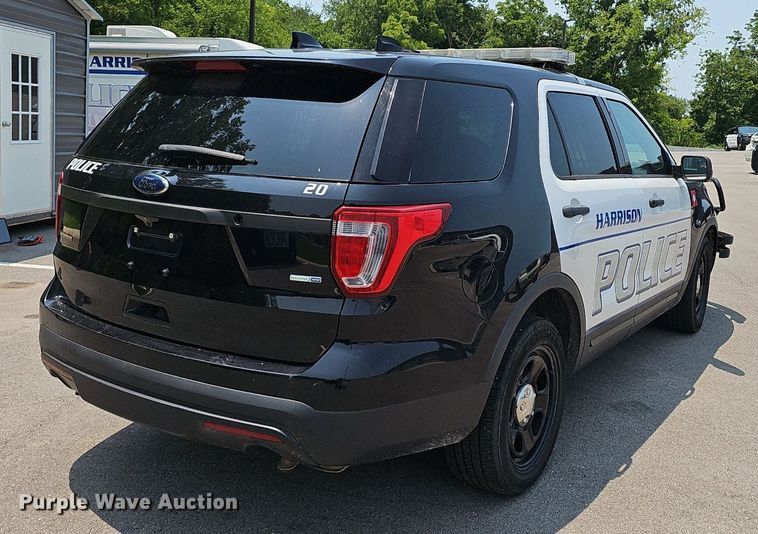 image for item EJ5747 2016 Ford Explorer Police Interceptor SUV