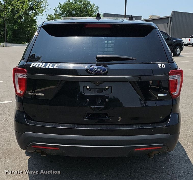image for item EJ5747 2016 Ford Explorer Police Interceptor SUV