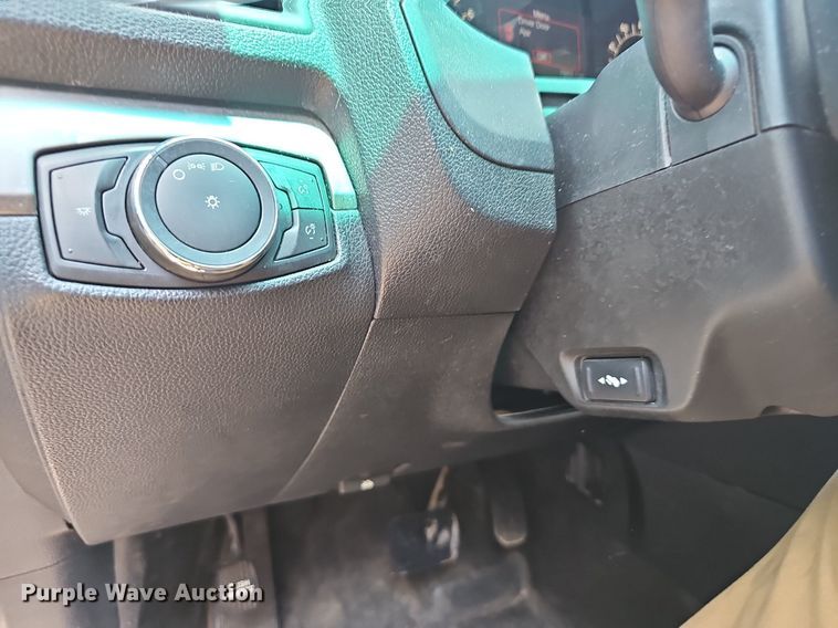 image for item EJ5747 2016 Ford Explorer Police Interceptor SUV