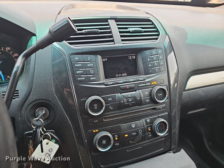 image for item EJ5747 2016 Ford Explorer Police Interceptor SUV