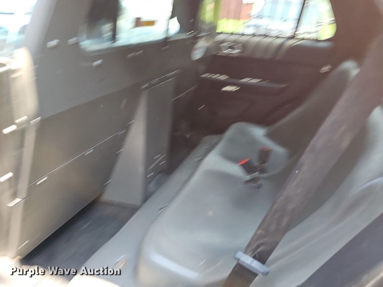 image for item EJ5747 2016 Ford Explorer Police Interceptor SUV