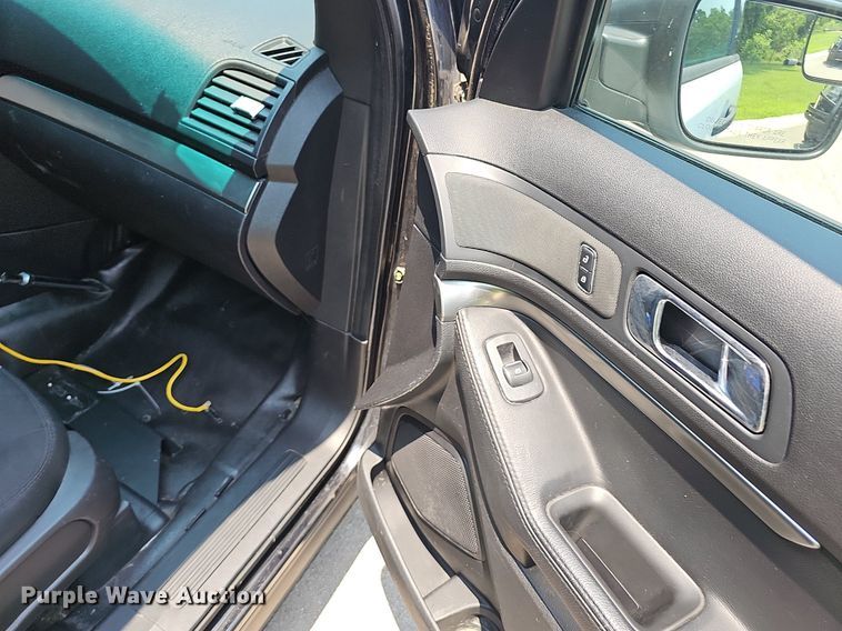 image for item EJ5747 2016 Ford Explorer Police Interceptor SUV