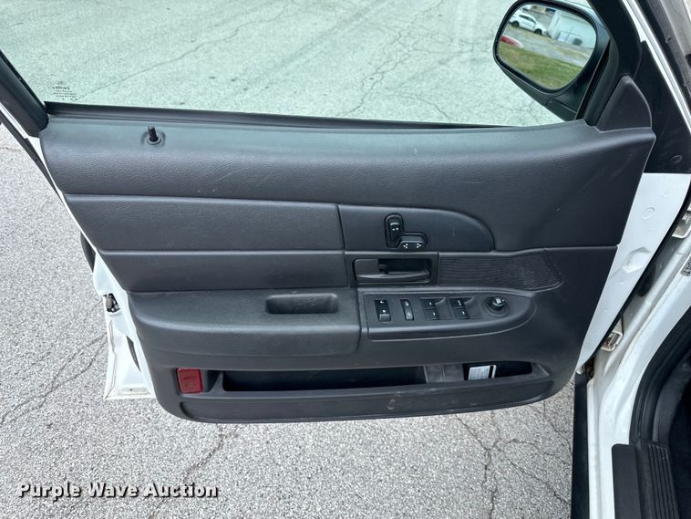 image for item EJ6388 2010 Ford  Crown Victoria Police Interceptor 