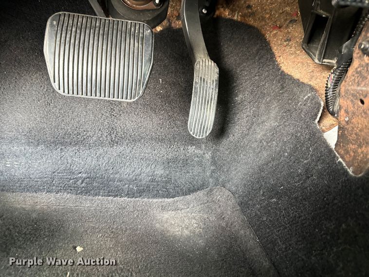 image for item EJ6388 2010 Ford  Crown Victoria Police Interceptor 