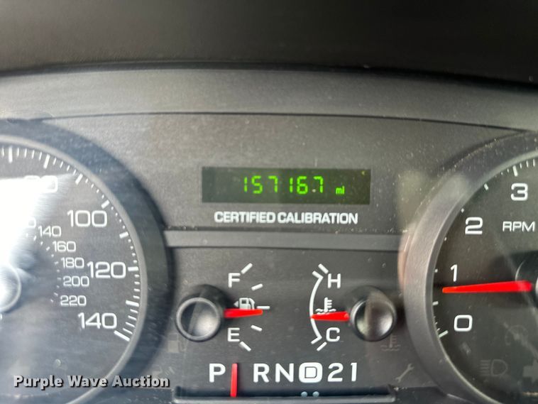 image for item EJ6388 2010 Ford  Crown Victoria Police Interceptor 