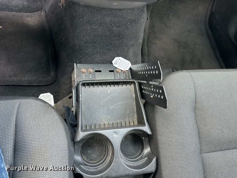 image for item EJ6388 2010 Ford  Crown Victoria Police Interceptor 