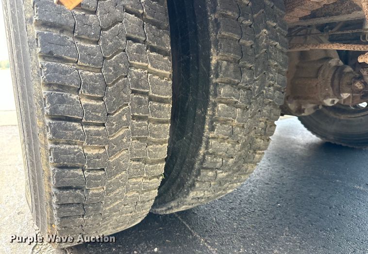 image for item EJ7077 2008 Bluebird  Vision school bus