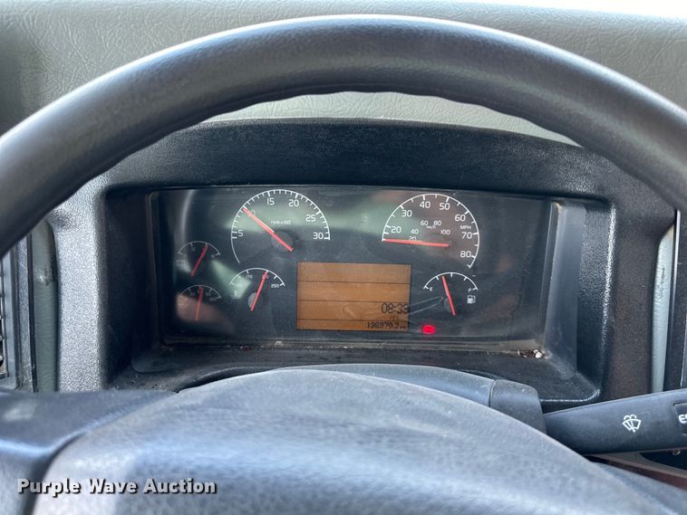 image for item EJ7078 2008 Bluebird Vision school bus