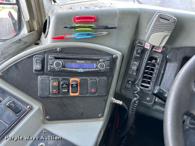 image for item EJ7078 2008 Bluebird Vision school bus