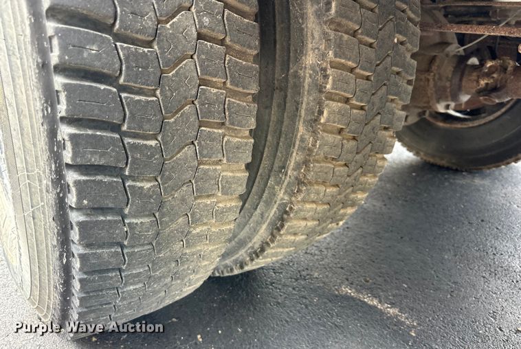 image for item EJ7078 2008 Bluebird Vision school bus