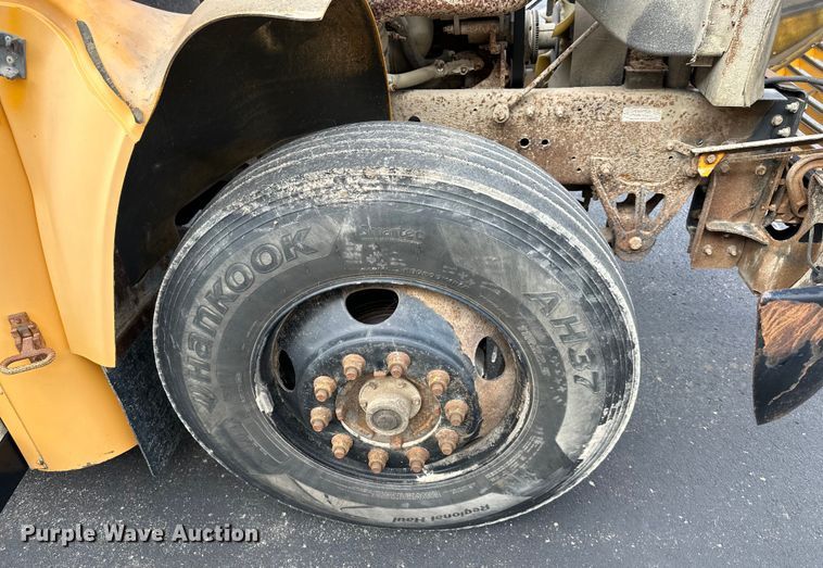 image for item EJ7079 2008 Bluebird  Vision school bus