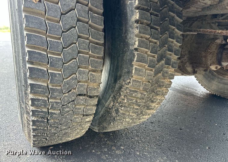 image for item EJ7079 2008 Bluebird  Vision school bus