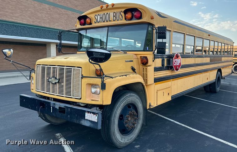 image for item EJ7080 2001 Bluebird  B7  school bus