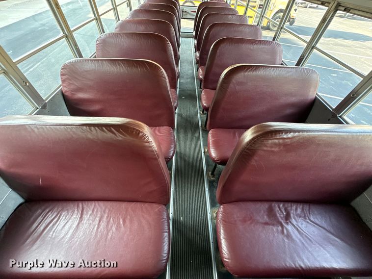 image for item EJ7080 2001 Bluebird  B7  school bus