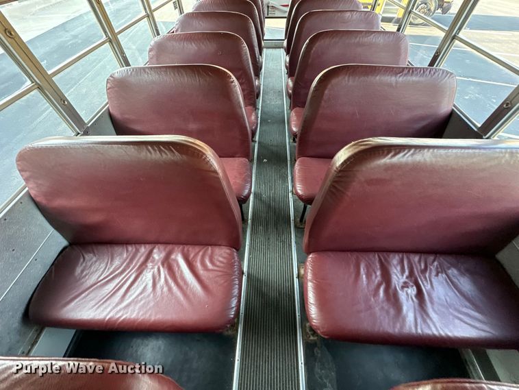 image for item EJ7080 2001 Bluebird  B7  school bus