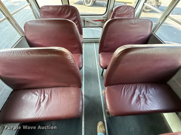 image for item EJ7080 2001 Bluebird  B7  school bus