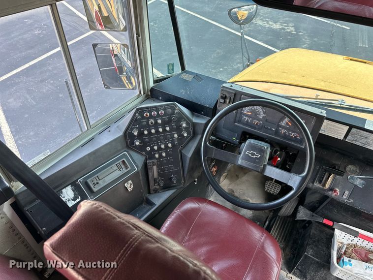 image for item EJ7080 2001 Bluebird  B7  school bus