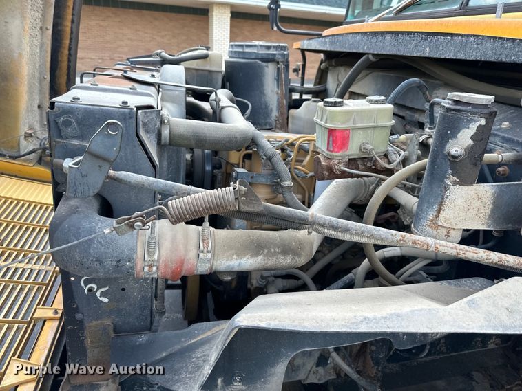 image for item EJ7080 2001 Bluebird  B7  school bus