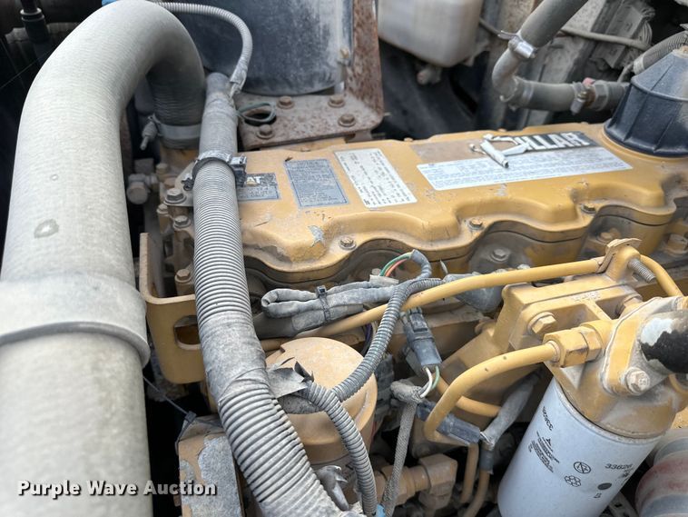 image for item EJ7080 2001 Bluebird  B7  school bus