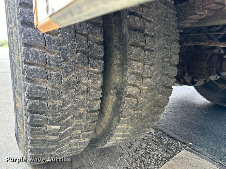 image for item EJ7081 2008 Bluebird  Vision school bus