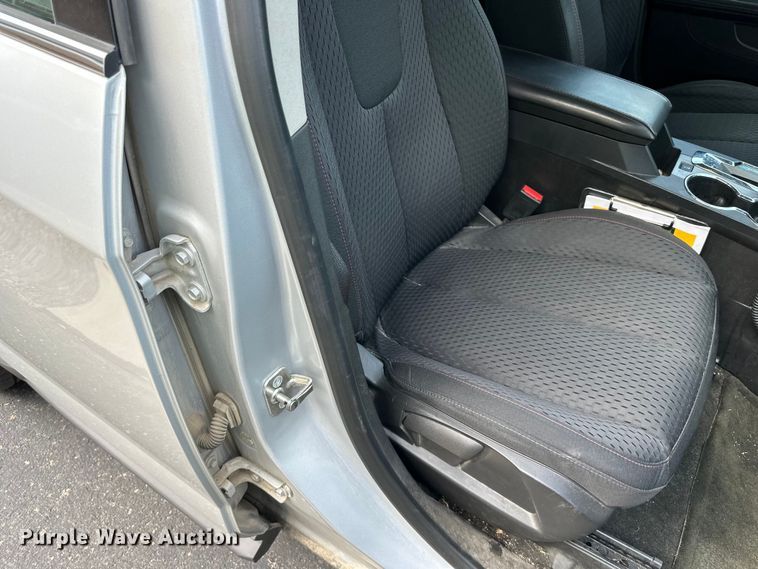 image for item EJ7082 2012 Chevrolet  Equinox SUV