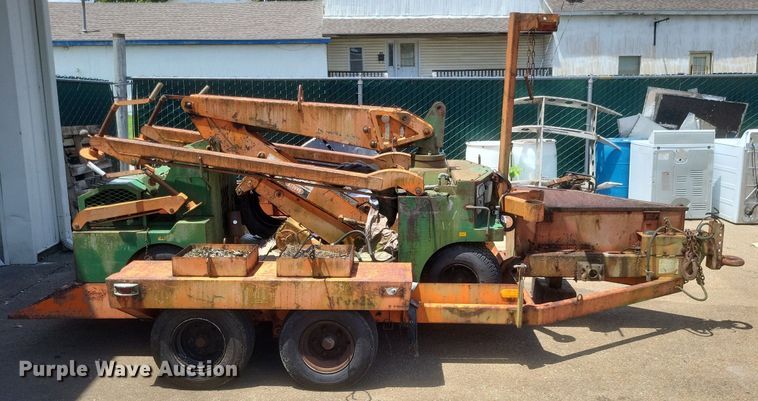 image for item EJ8009 Thiermann 1100F utility crane