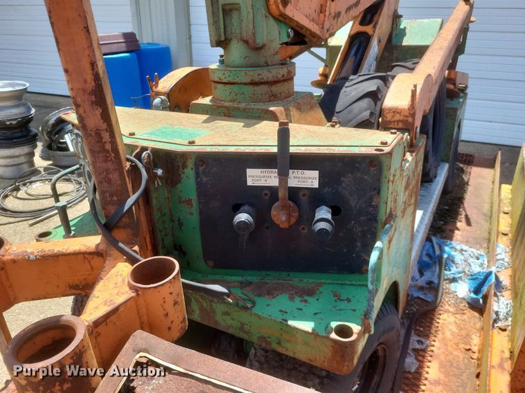 image for item EJ8009 Thiermann 1100F utility crane