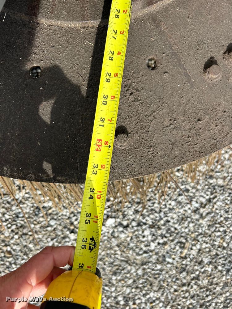 image for item EK4903 2004 Johnson  MX450 street sweeper