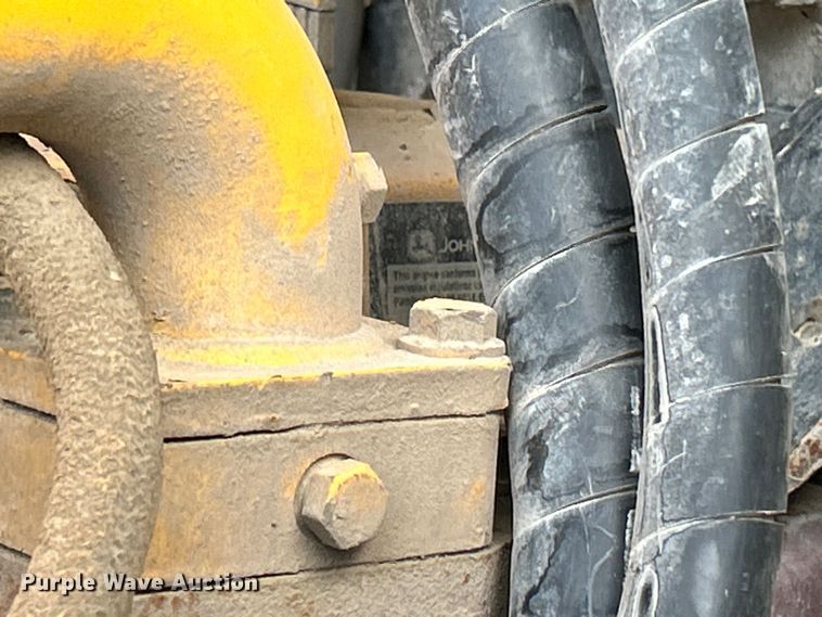 image for item EK4903 2004 Johnson  MX450 street sweeper