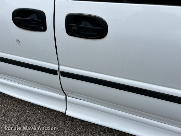 image for item EK4905 2006 Chevrolet  Uplander handicap accessible van