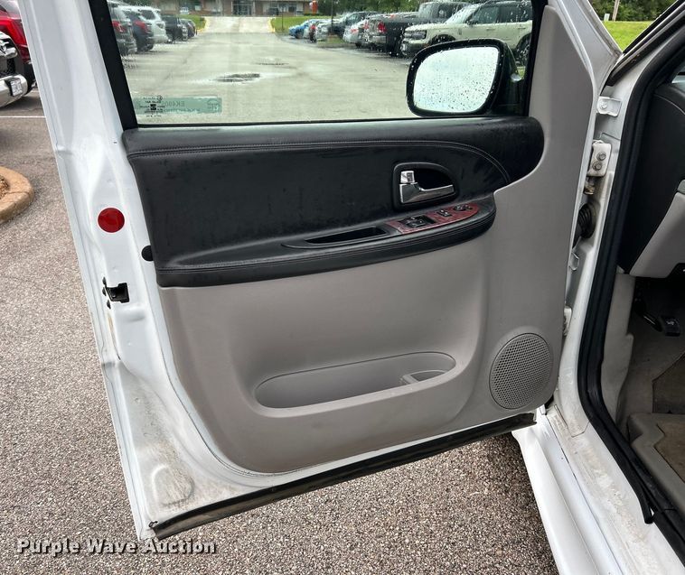 image for item EK4905 2006 Chevrolet  Uplander handicap accessible van