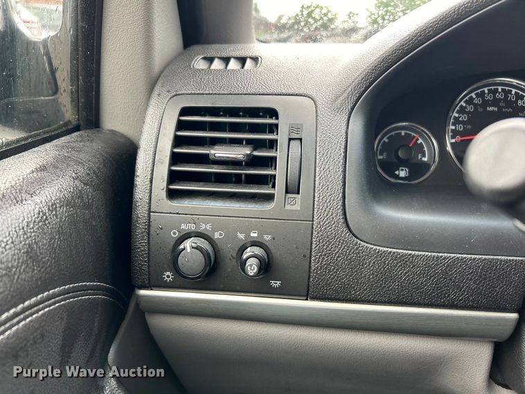 image for item EK4905 2006 Chevrolet  Uplander handicap accessible van