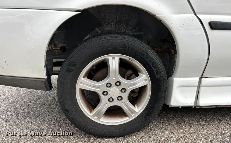 image for item EK4905 2006 Chevrolet  Uplander handicap accessible van