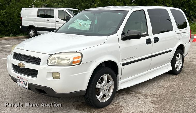 image for item EK4906 2006 Chevrolet  Uplander  handicap accessible van