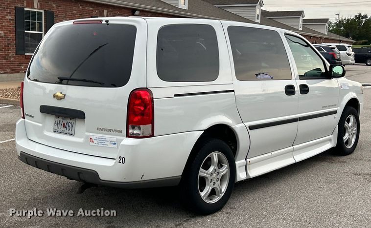 image for item EK4906 2006 Chevrolet  Uplander  handicap accessible van