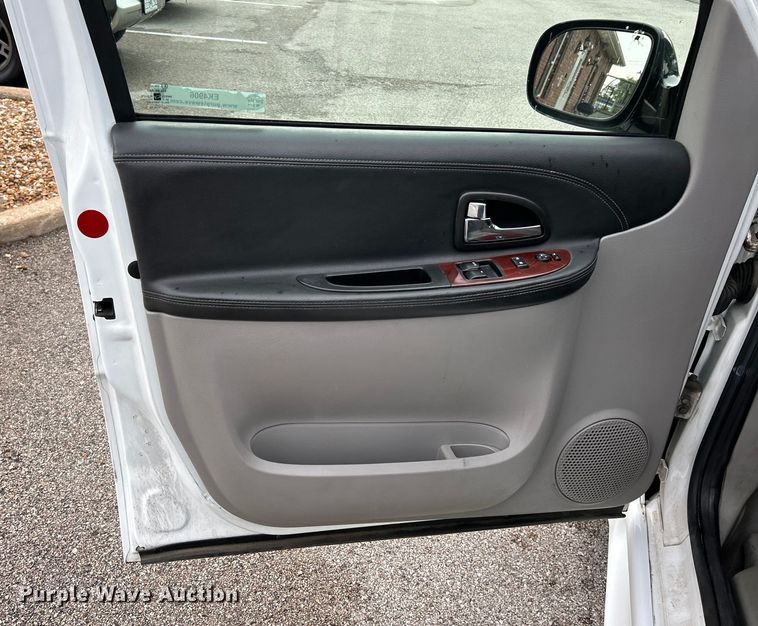 image for item EK4906 2006 Chevrolet  Uplander  handicap accessible van
