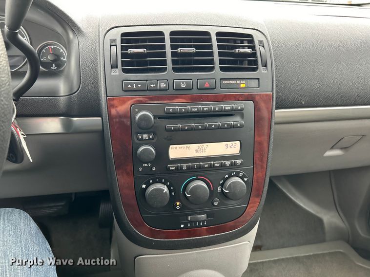 image for item EK4906 2006 Chevrolet  Uplander  handicap accessible van