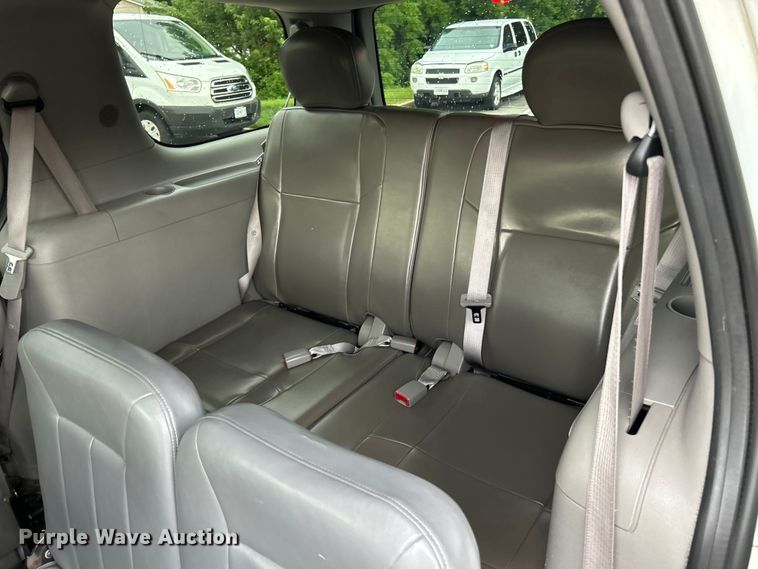 image for item EK4906 2006 Chevrolet  Uplander  handicap accessible van