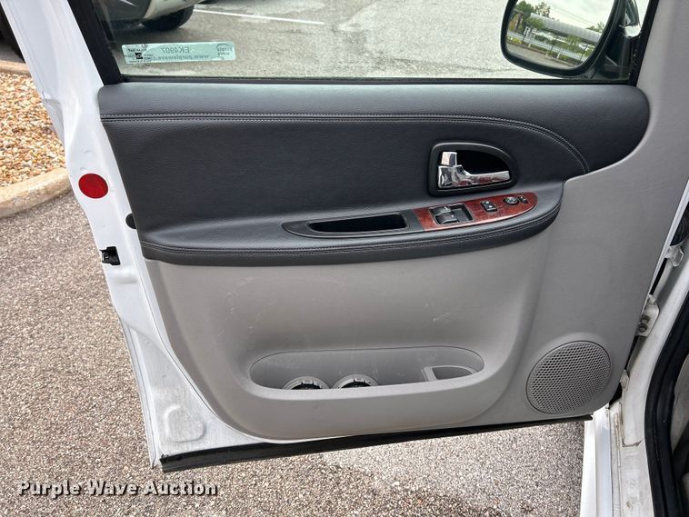 image for item EK4907 2008 Chevrolet  Uplander handicap accessible van