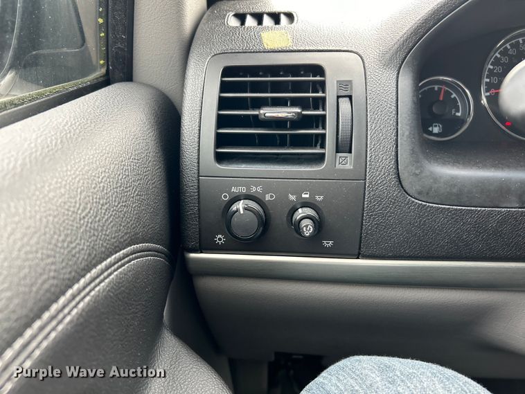 image for item EK4907 2008 Chevrolet  Uplander handicap accessible van