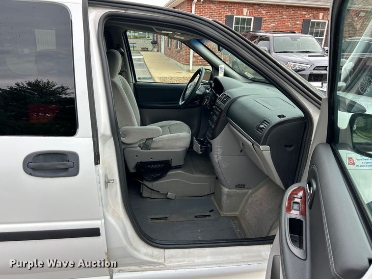 image for item EK4907 2008 Chevrolet  Uplander handicap accessible van