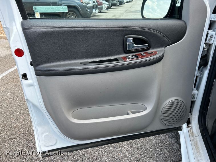 image for item EK4908 2008 Chevrolet  Uplander  handicap accessible van