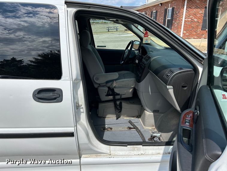 image for item EK4908 2008 Chevrolet  Uplander  handicap accessible van