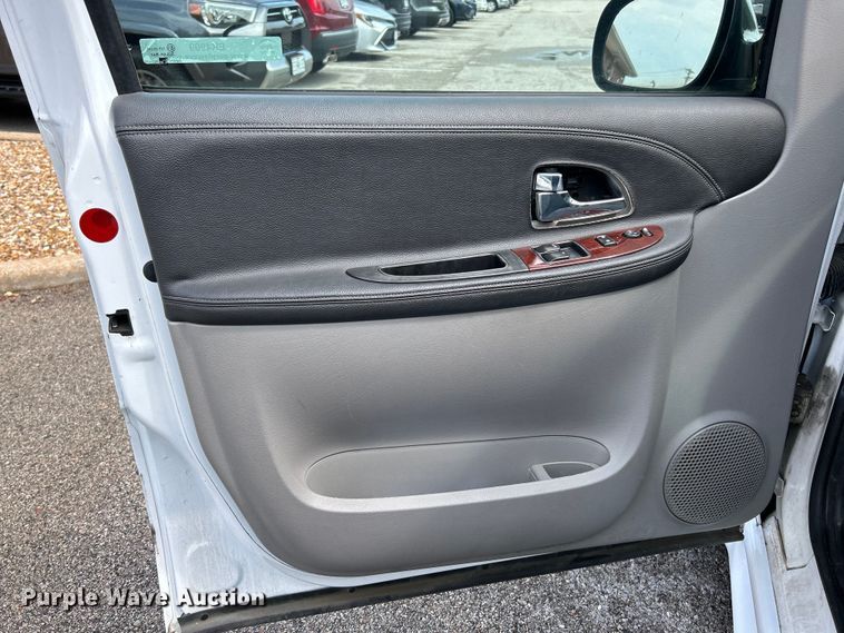 image for item EK4909 2008 Chevrolet  Uplander handicap accessible van