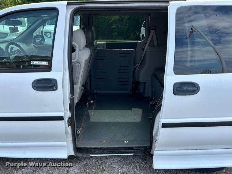 image for item EK4909 2008 Chevrolet  Uplander handicap accessible van