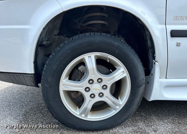 image for item EK4909 2008 Chevrolet  Uplander handicap accessible van