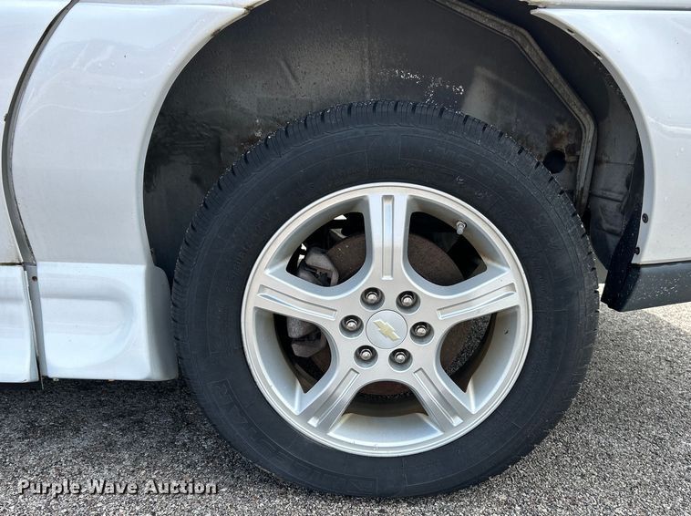 image for item EK4909 2008 Chevrolet  Uplander handicap accessible van