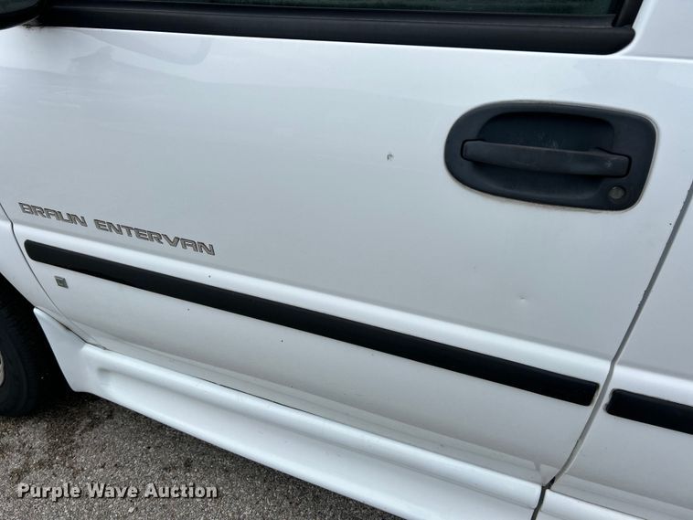 image for item EK4910 2008 Chevrolet  Uplander handicap accessible van